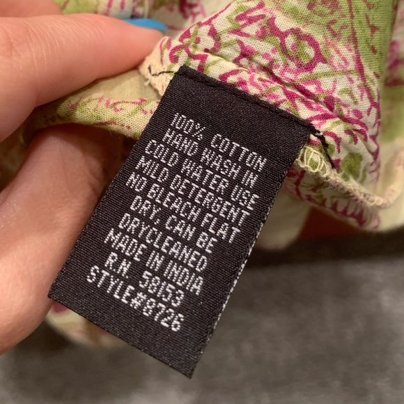 Women’s top - Picture 6 of 10